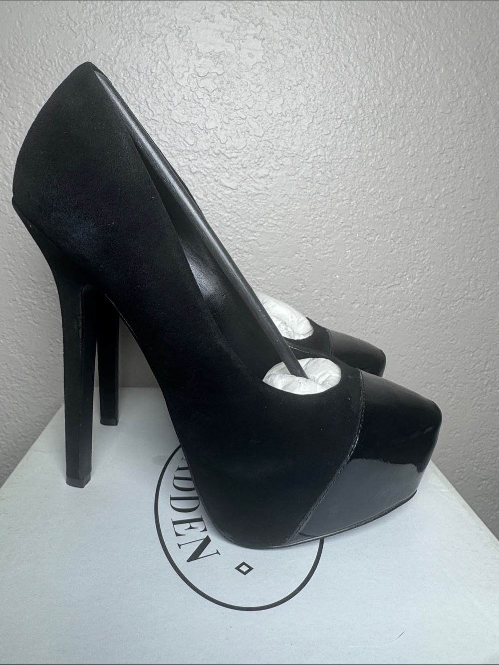 Steve Madden Black Platform Patent & Suede High Heels